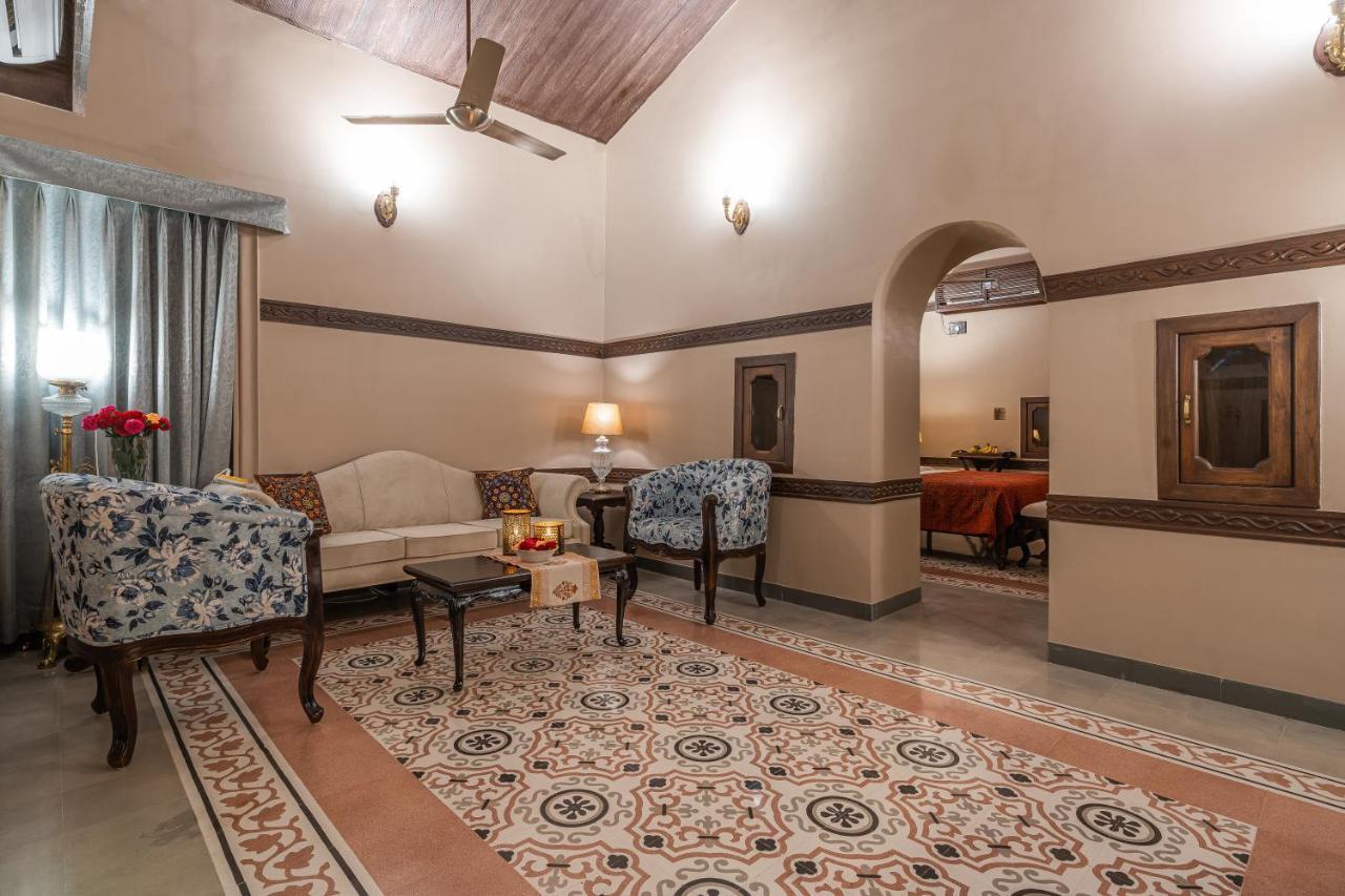 Tree Of Life Darbargadh Dared Hotel Бхавнагар Екстериор снимка