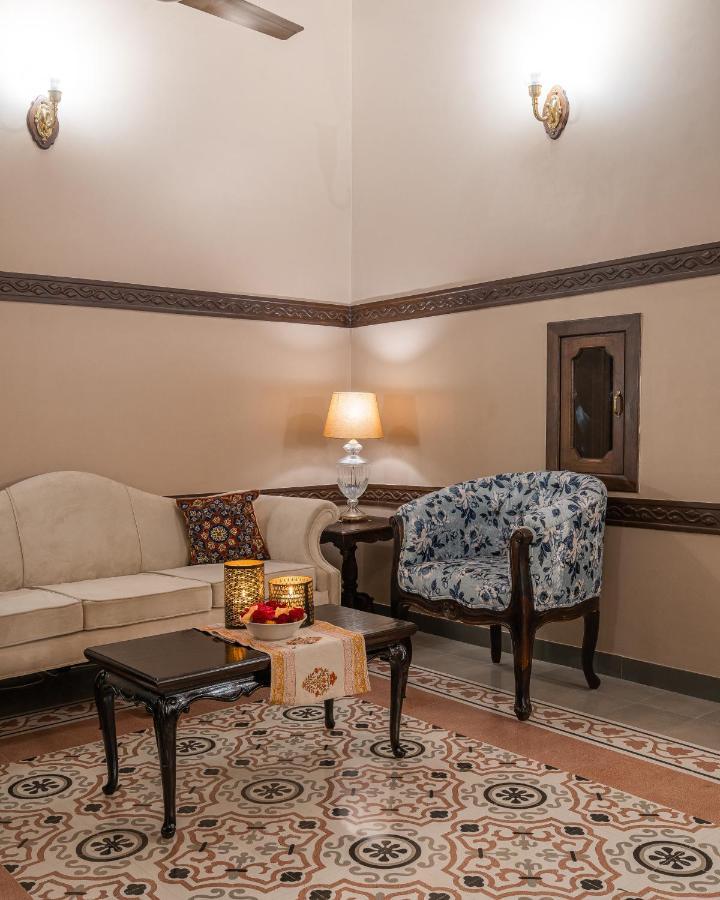Tree Of Life Darbargadh Dared Hotel Бхавнагар Екстериор снимка